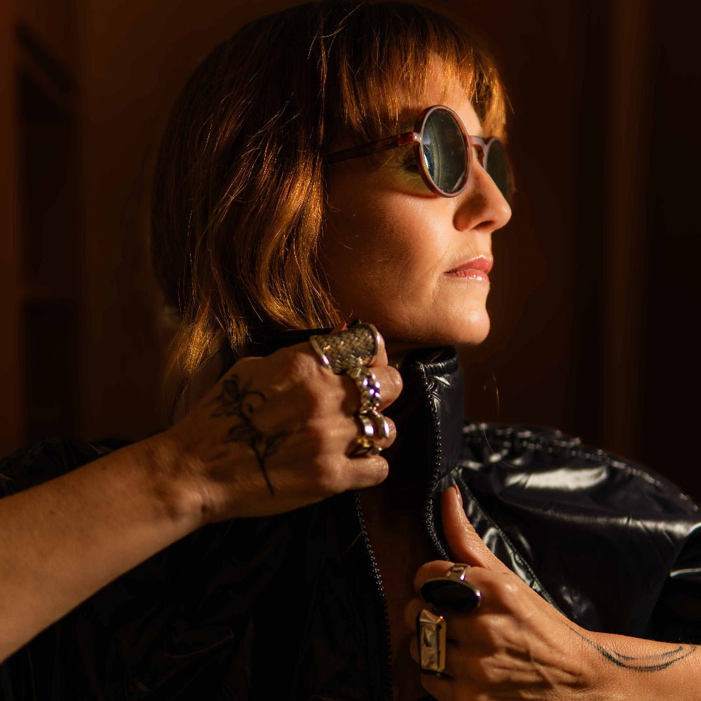 CORTA VENTO FRANZIDO preta