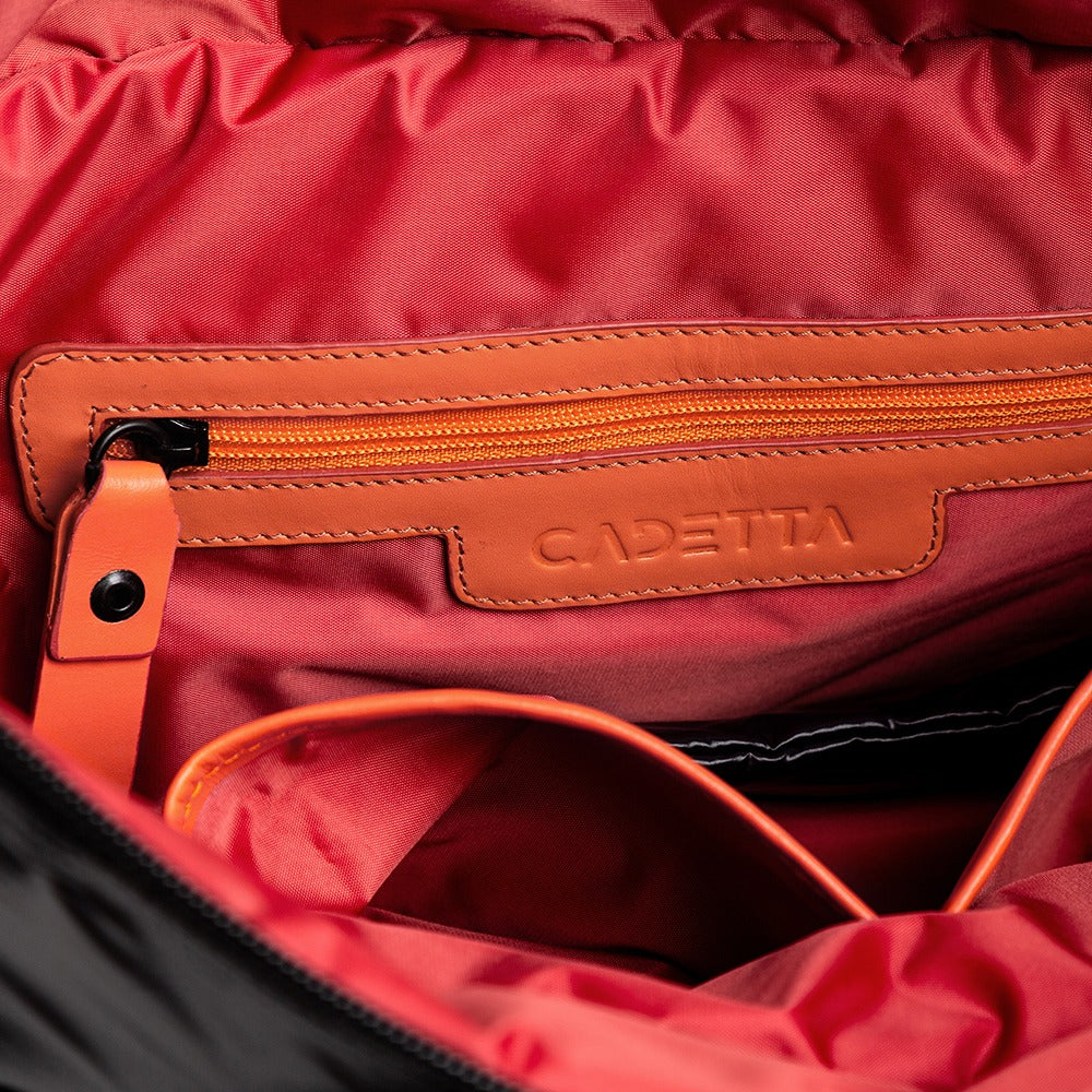 BOLSA CAMILLA TRIP preta / forro paprika
